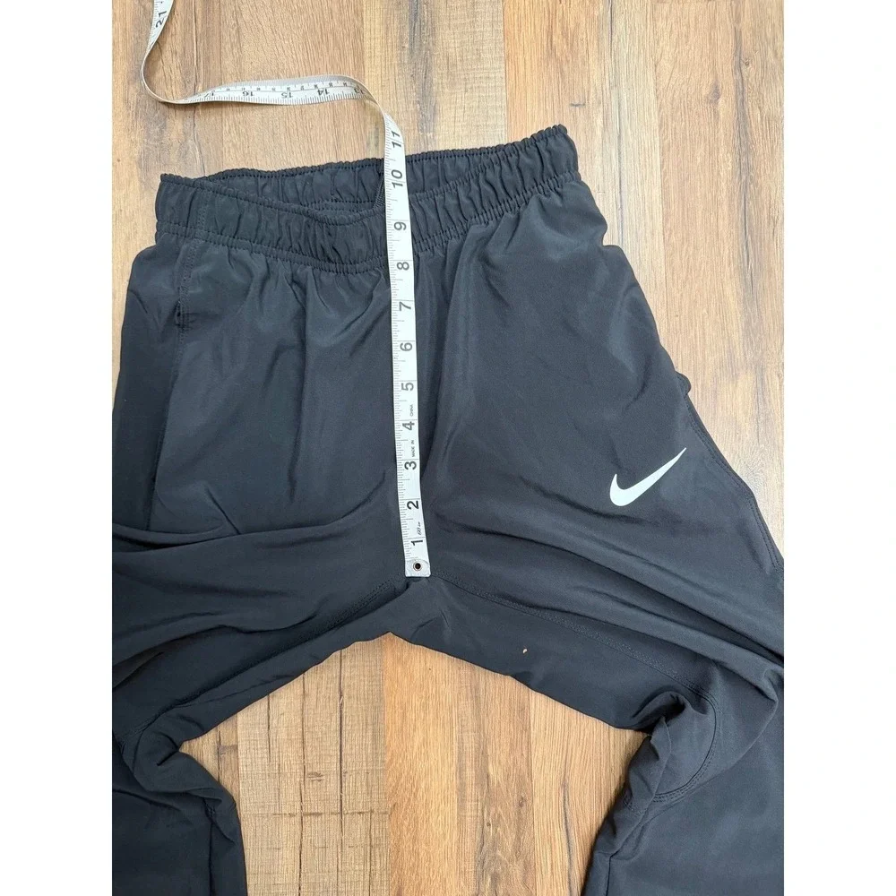 Nike Dri-FIT Youth Medium Black Athletic Training Running Pants Tapered